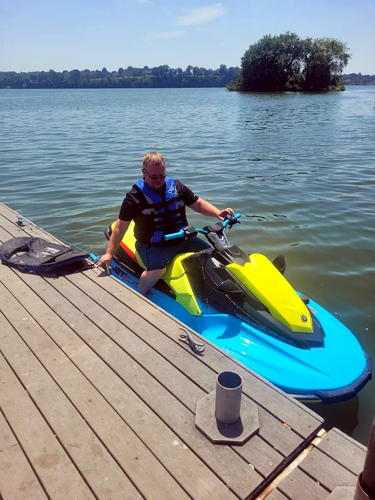Jet ski rental on Old Hickory Lake